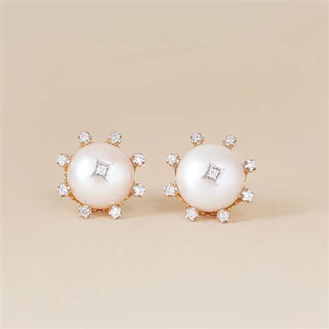 Niva 14K Gold diamond and pearl Ear Studs – Moi Fine Jewelry