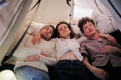 Polyamorous Vs Monogamous