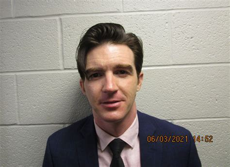 Drake Bell admits to sending 'reckless messages' after he's accused of 'inappropriate ...