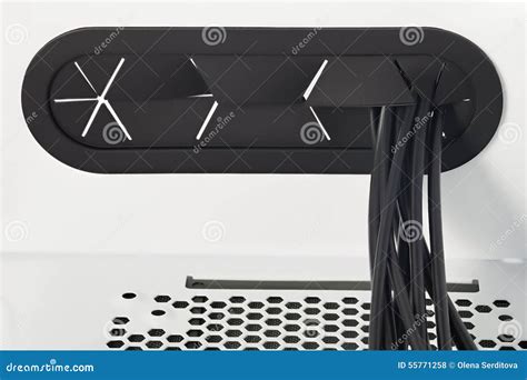 Cables Inside a Computer 的图像结果