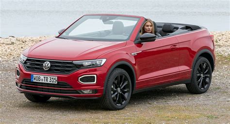 VW T-Roc Review 的图像结果