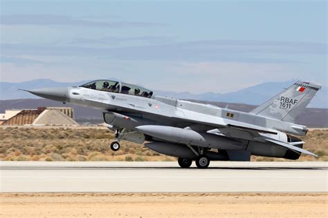 Team celebrates Bahrain's first F-16 Block 70 aircraft > Edwards Air Force Base > Article View