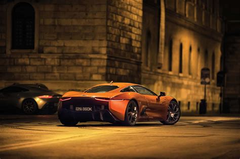 Jaguar Stunt Vehicle C-X75 Chase Scene: James Bond SPECTRE
