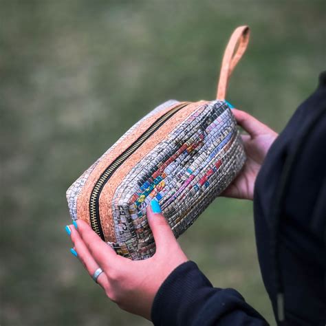 Buy Upcycled Paper Handloom Multipurpose Zipper Pouch Online On Zwende