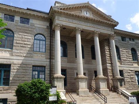 Historic DeKalb Courthouse | Weddings & Private Events / Decatur, Georgia