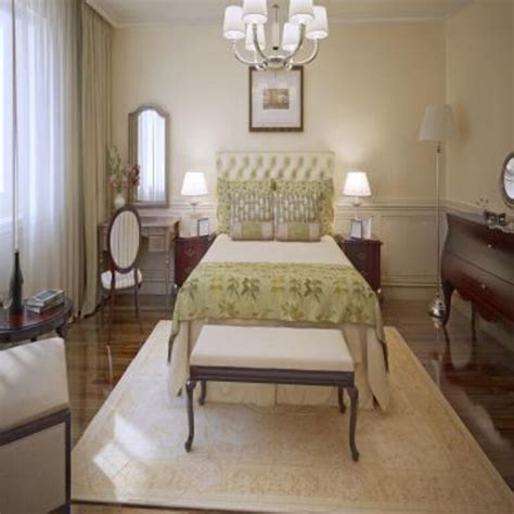 6 Traditional Cream Bedroom Design Ideas in 2026