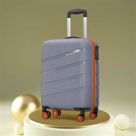 Suitcases - Buy Suitcases Online at Best Prices In India | Flipkart.com