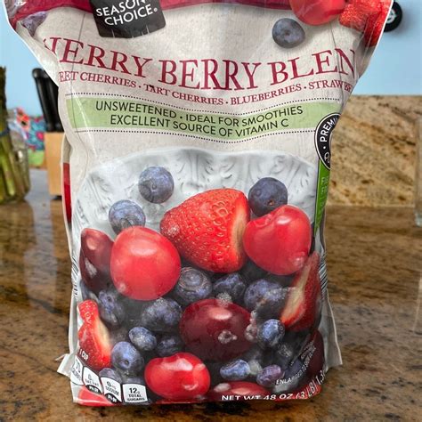 ALDI Cherry Berry Frozen Fruit Blend Reviews | abillion