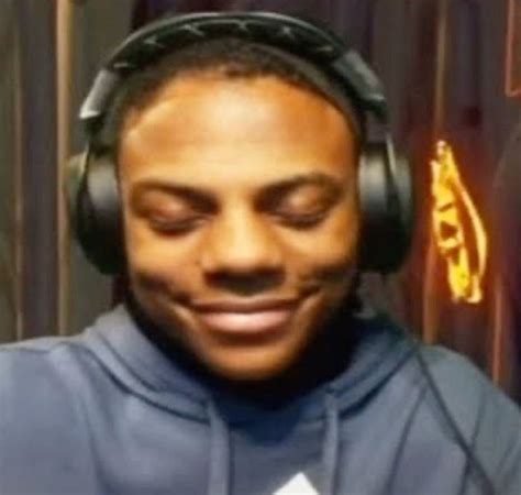 Ishowspeed Speed Trying To Not Laugh GIF - Ishowspeed Speed trying to ...