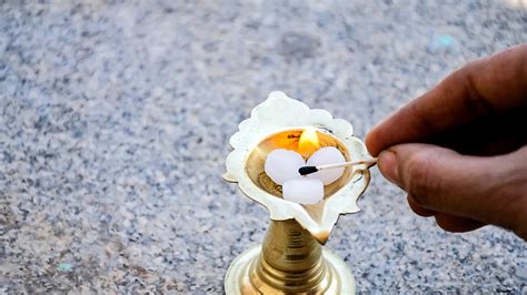 What is Aarti with Camphor? Exploring the Significance and Practice ...