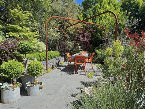 15 Creative Garden Decor Ideas for Every Season - Heaven Gables