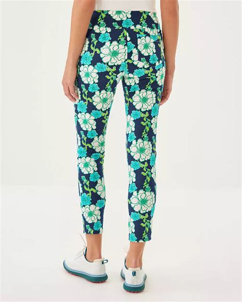 Workout Clothes & Activewear Sets for Women | Lilly Pulitzer