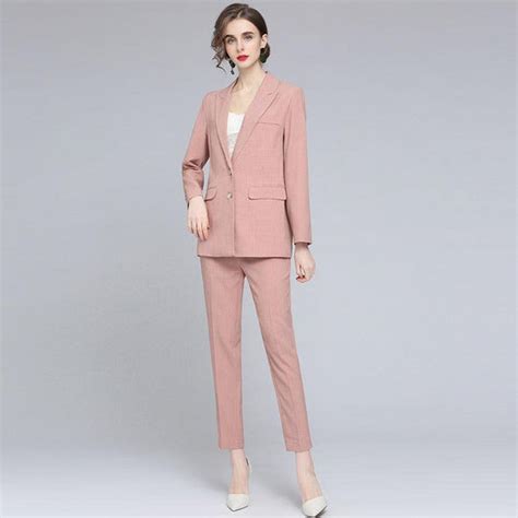 Two Piece Business Suit 的图像结果