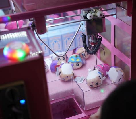 Claw machine background Photos - Download Free High-Quality Pictures ...
