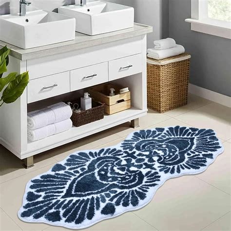 Amazon.com: Bathroom Runner Rug 24x60 Non Slip Absorbent Bath Mats Long ...