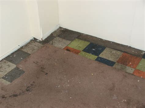 Asbestos In Vinyl Flooring: What You Need To Know - Flooring Designs