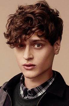 Ways To Style Curly Hair For Guys by The Best S Curly Hairstyles Haircuts For 2018 Ways To Style Curly Hair For Guys