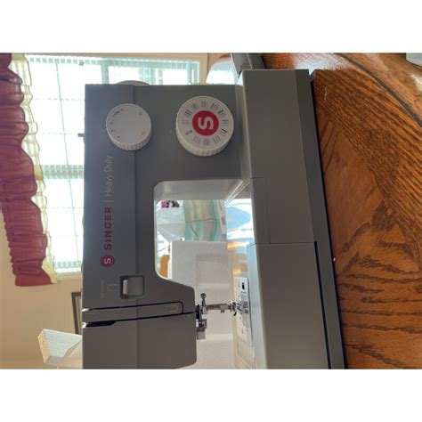 Singer 4452 Tutorial 的图像结果