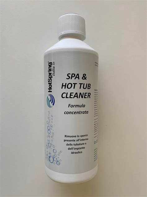 SPA & HOT TUB CLEANER 0,5 L | LO-02000