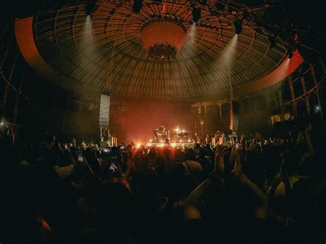 Line Array SYSTEME 的图像结果