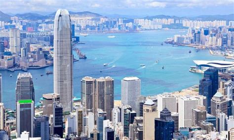 这么多人选择香港留学，出路在哪？香港留学还有优势吗 - 知乎