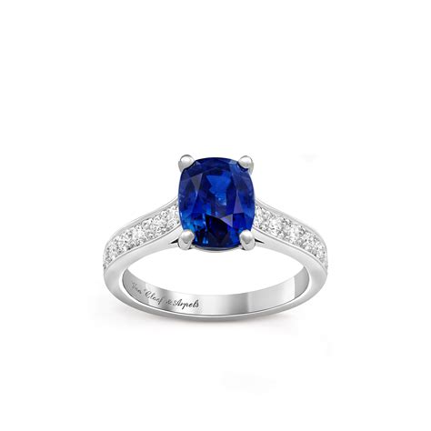 Romance solitaire Sapphire 2.80 carats Platinum, Diamond, Sapphire ...