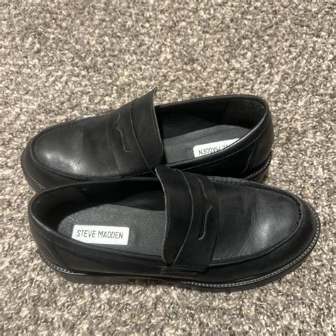 Steve Madden loafers great condition w size 8 - Depop