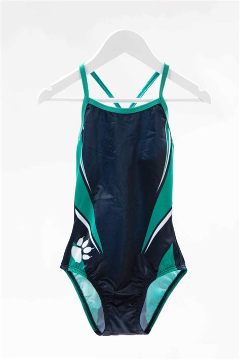 School Uniform Swim 的图像结果