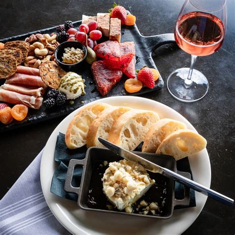 Debonne Vineyards & Double Wing Brewery – Visit Ashtabula