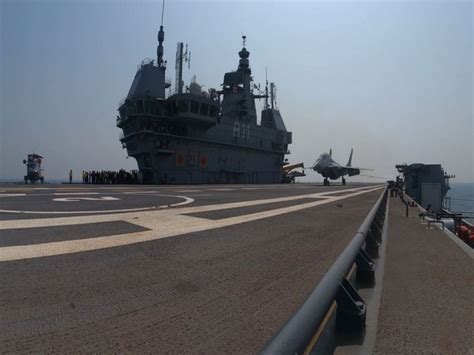 Historical! MiG-29K jets makes maiden landing on INS Vikrant