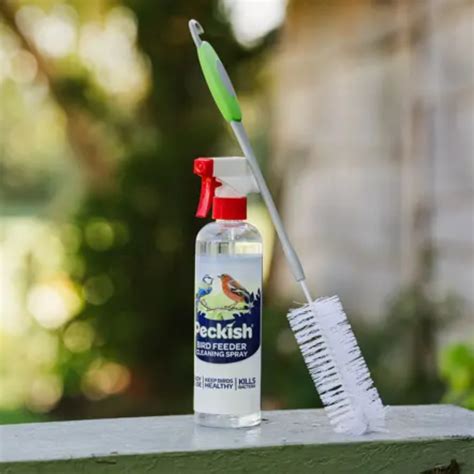 Bird Feeder Cleaning Spray - Caulders Garden Centres