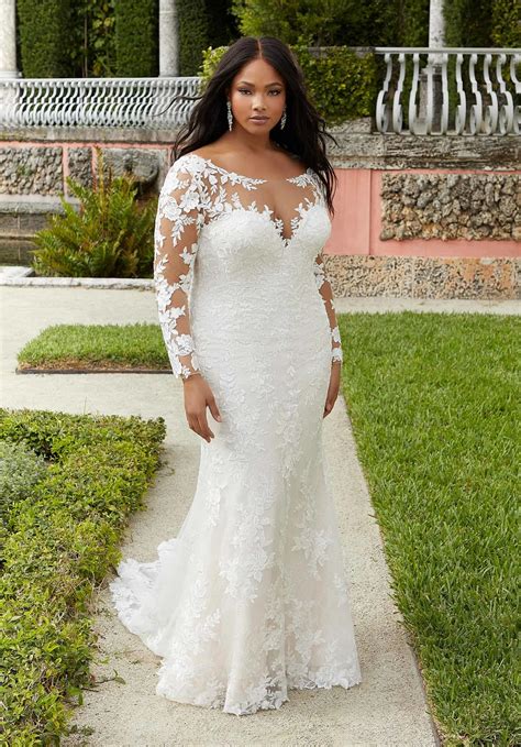 Plus Size Wedding Dresses With Sleeves