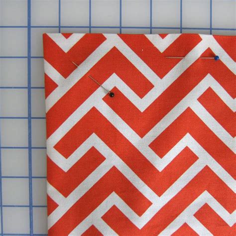 Simple Table Runner Tutorial 的图像结果