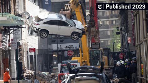 One Dead in Parking Garage Collapse in Lower Manhattan - The New York Times