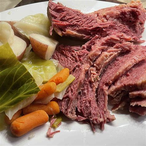 Slow Cooker Corned Beef And Cabbage Recipe Allrecipes | Deporecipe.co
