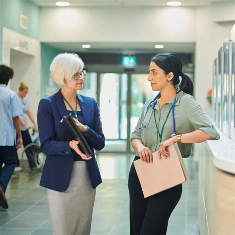 7 non-clinical nursing jobs to explore | GHE Australia