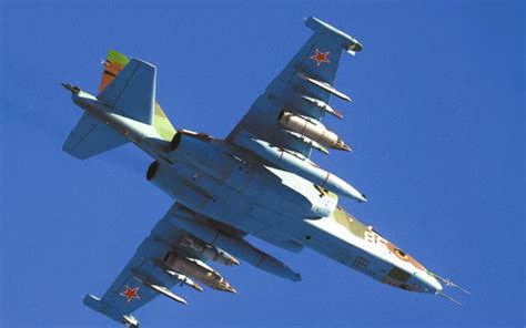 反击北约升级武器部署！普京：俄可培训白俄飞行员操控核武战机-新华网
