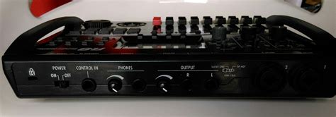 Zoom R8 Effects 的图像结果