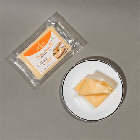 Pizza Cheese (Mozzarella & Cheddar) – MOOZ Formaggio