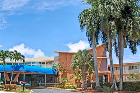 Knights Inn Hallandale Hotel