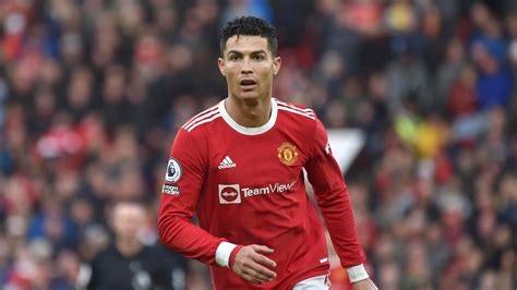 Ronaldo Playing Soccer 的图像结果