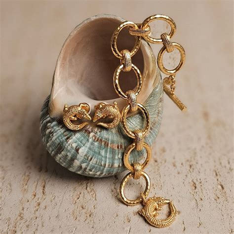 Julie Vos- Alligator Stud Earrings | TFV – THE FASHION VAULT