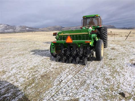 Used Great Plains No-Till Drill 的图像结果