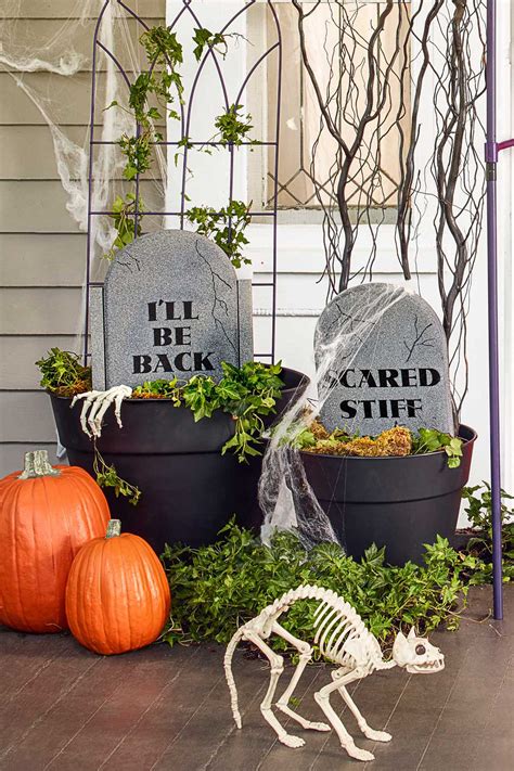 Scary Outdoor Halloween Decorations Ideas at Kellie Jackson blog