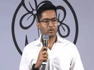 Abhishek Banerjee to address 1.2L TMC workers online - The Economic Times
