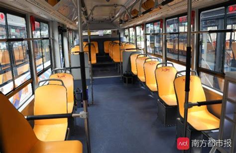 400多款车您坐过多少？公交迷帮你找回逝去的北京记忆|北京_新浪新闻