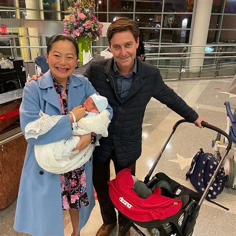 Jonathan Morris - FOX News, Father, Wife, Baby & Wedding