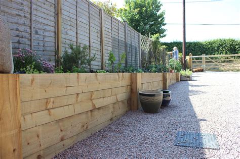 Raised Vegetable Garden Along Fence All About Raised Bed Gardens For