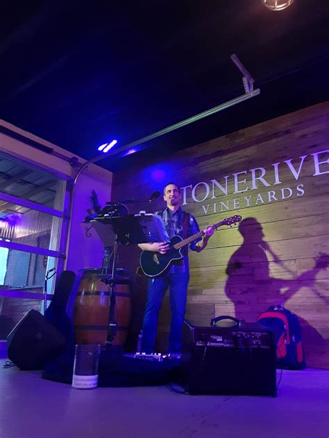 John Ivey - live at StoneRiver Vineyards - Medford/Talent Oregon ...