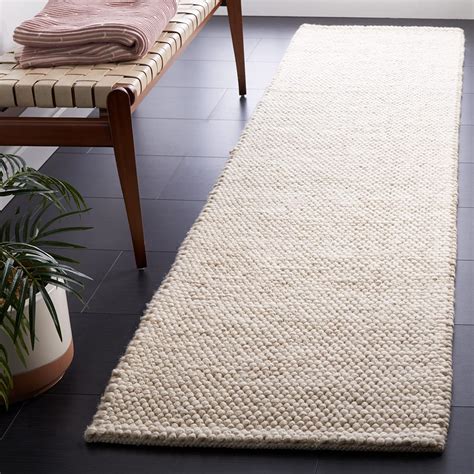 Amazon.com: SAFAVIEH Natura Collection Runner Rug - 2'3" x 8', Beige ...